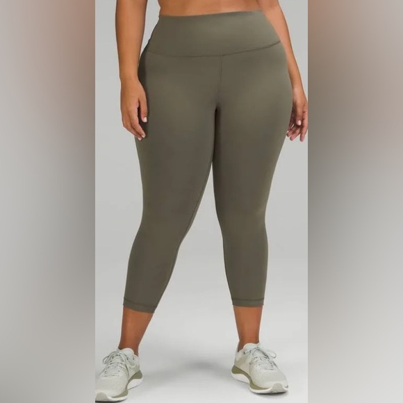 Lululemon Leggings Size 20 Olive Green Athleisure Gym Cropped LW5CQDS Yoga NWOT - Picture 2 of 10